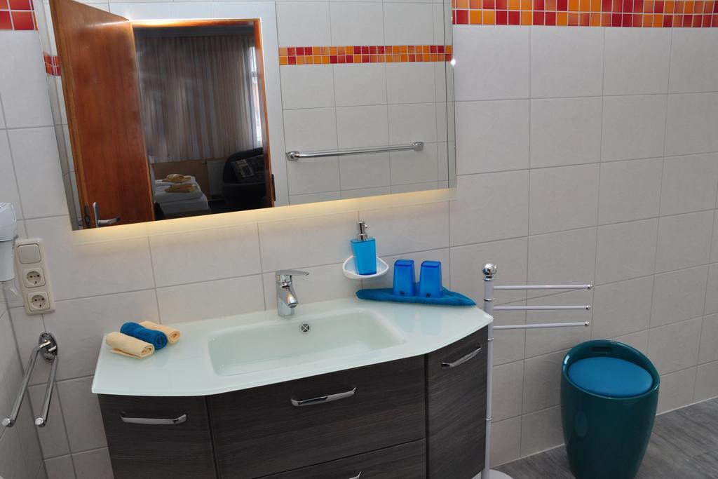 Hotel Am Hohen Schwarm Saalfeld Saale المظهر الخارجي الصورة