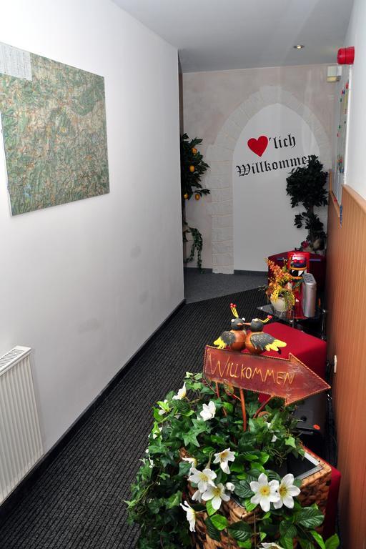 Hotel Am Hohen Schwarm Saalfeld Saale المظهر الخارجي الصورة